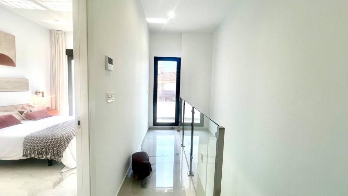 Sale - Villa - Torrevieja - La Siesta - El Salado - Torreta