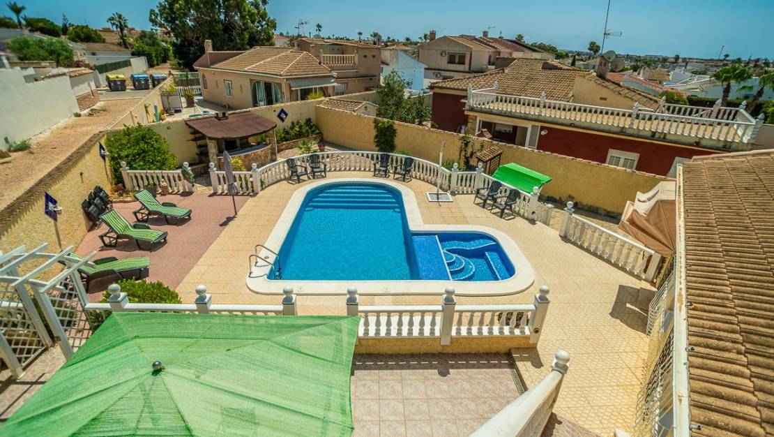 Sale - Villa - Torrevieja - La siesta