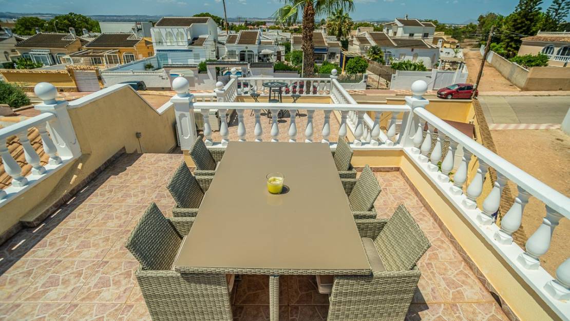 Sale - Villa - Torrevieja - La siesta