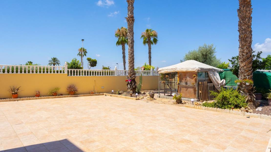 Sale - Villa - Torrevieja - La siesta