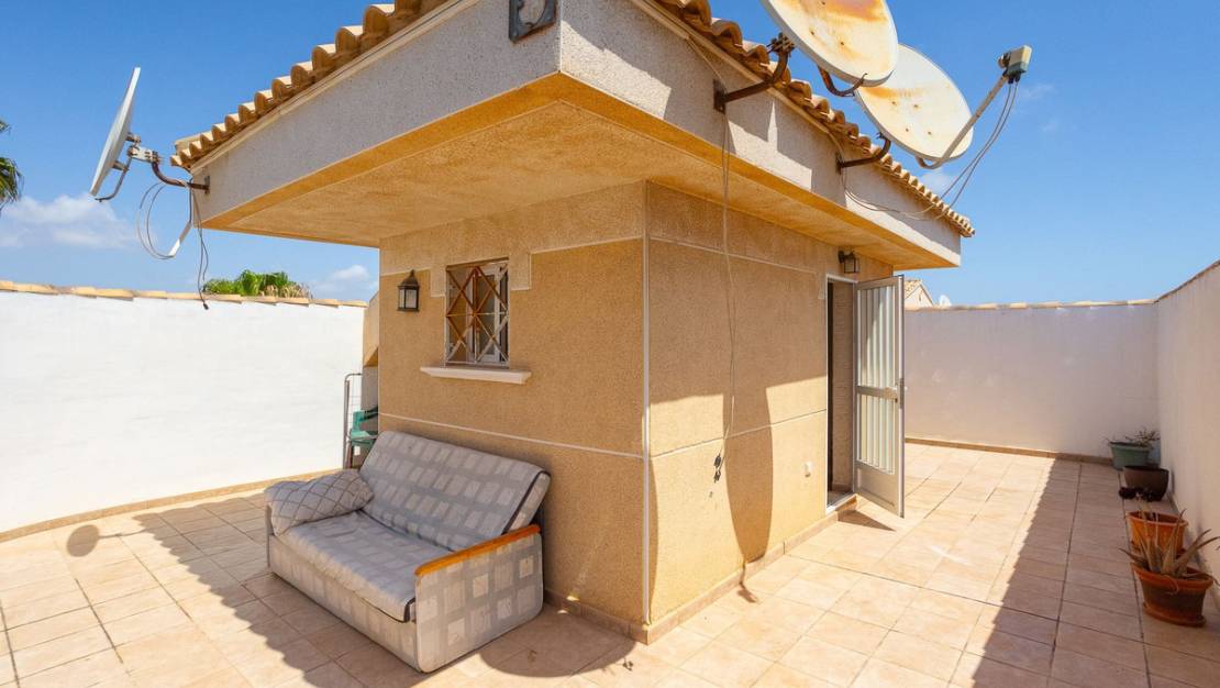 Sale - Villa - Torrevieja - La siesta