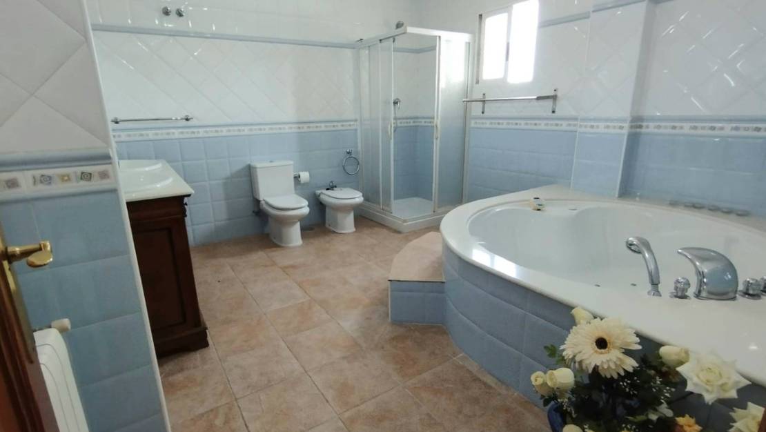 Sale - Villa - Torrevieja - La siesta