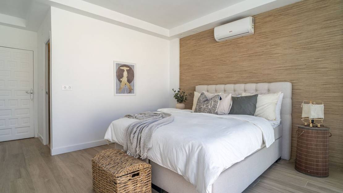 Sale - Villa - Torrevieja - La siesta