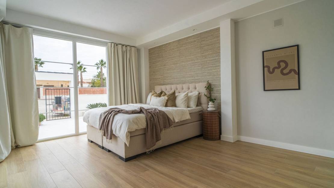 Sale - Villa - Torrevieja - La siesta