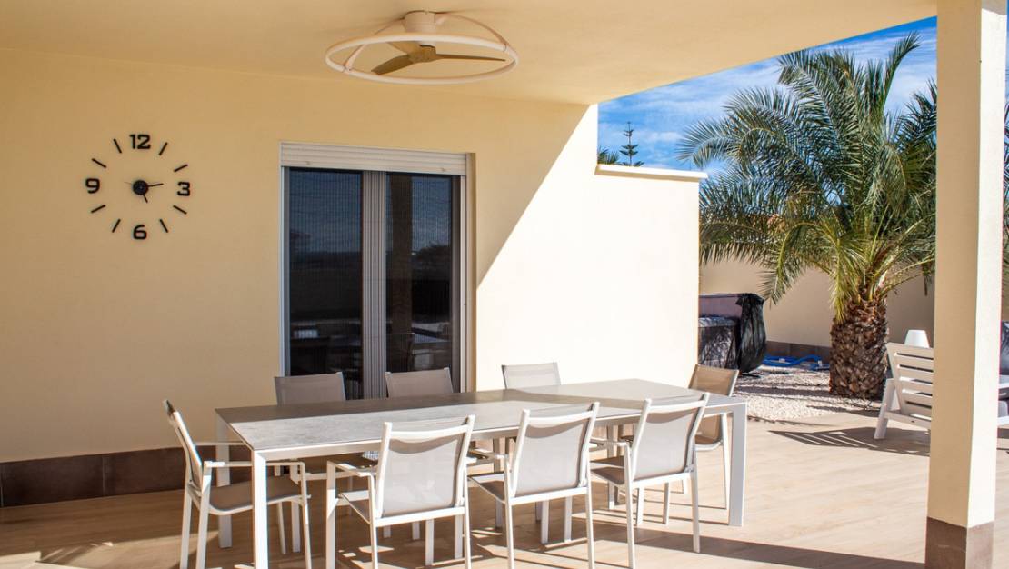 Sale - Villa - Torrevieja - La siesta