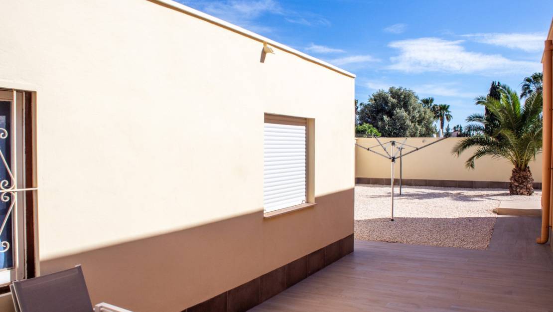 Sale - Villa - Torrevieja - La siesta
