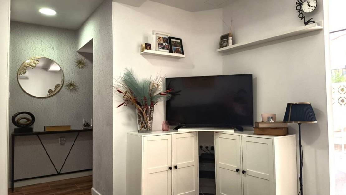 Sale - Villa - Torrevieja - La siesta