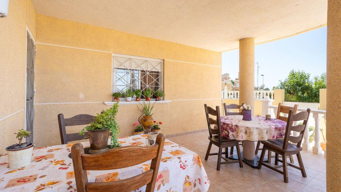 Sale - Villa - Torrevieja - La siesta