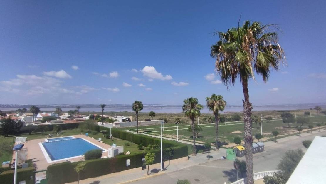 Sale - Villa - Torrevieja - La siesta