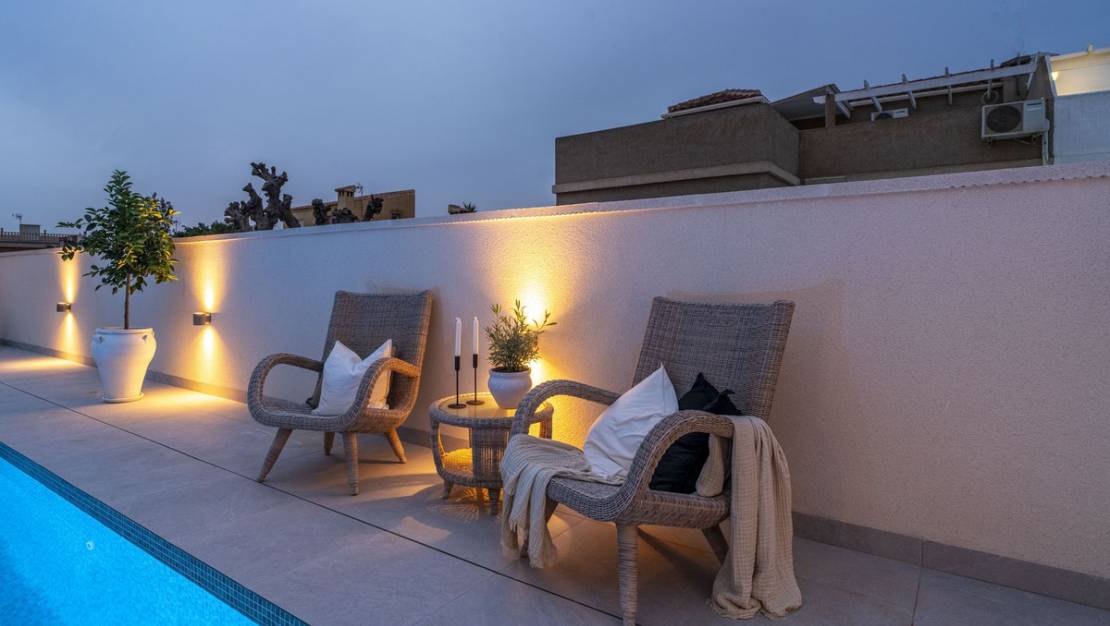 Sale - Villa - Torrevieja - La siesta