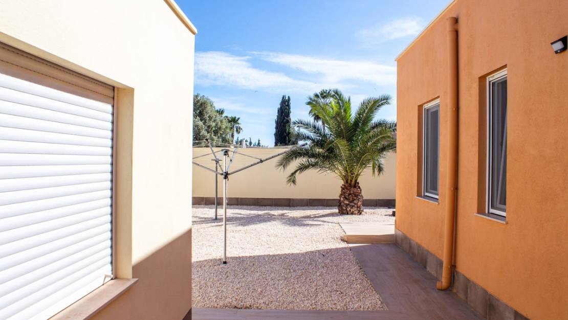 Sale - Villa - Torrevieja - La siesta