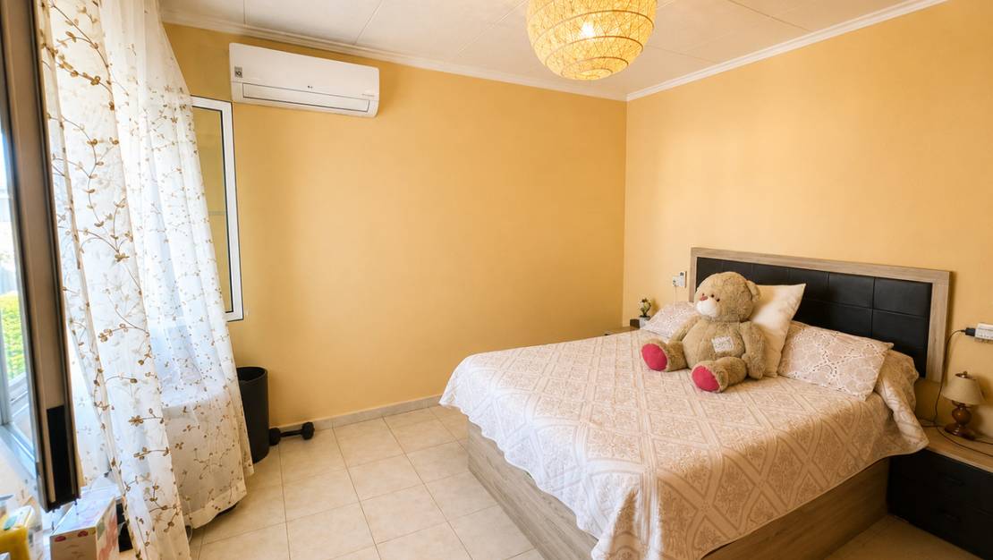 Sale - Villa - Torrevieja - La siesta
