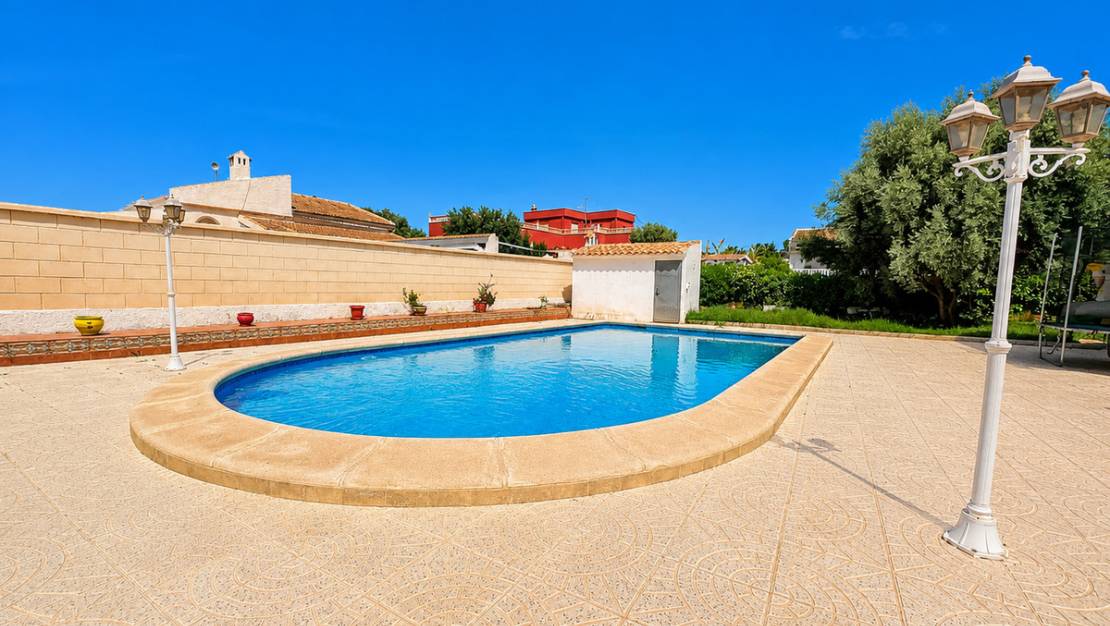 Sale - Villa - Torrevieja - La siesta