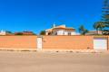 Sale - Villa - Torrevieja - La siesta
