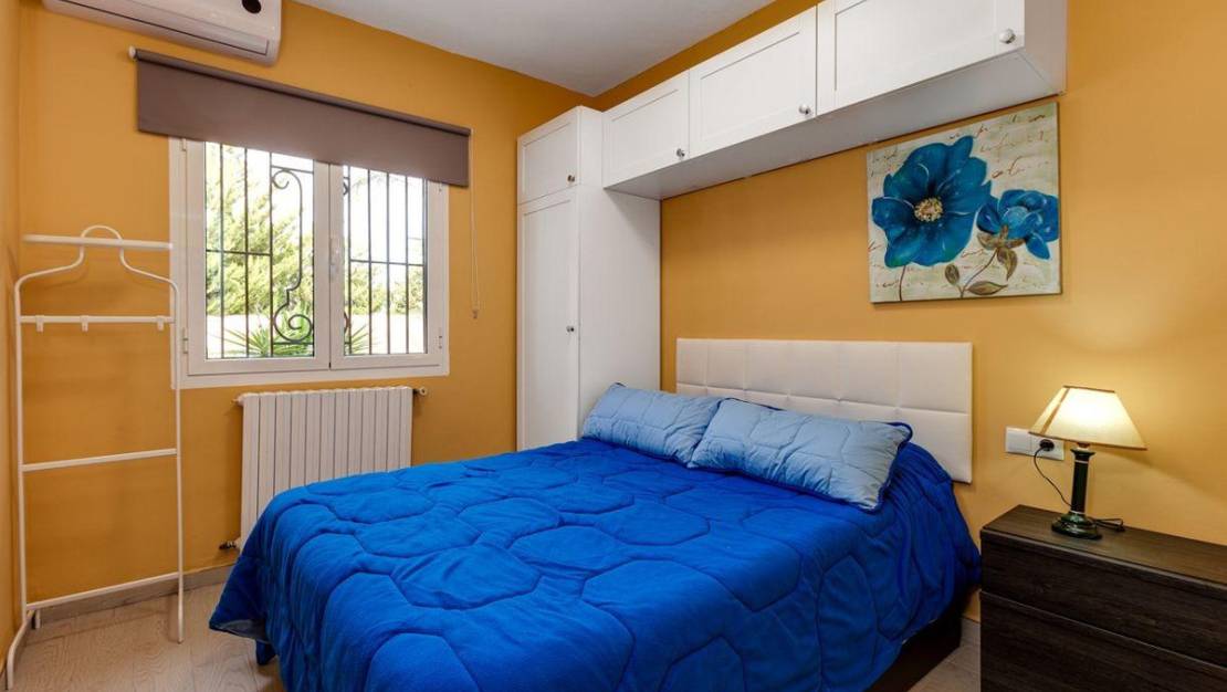 Sale - Villa - Torrevieja - La siesta