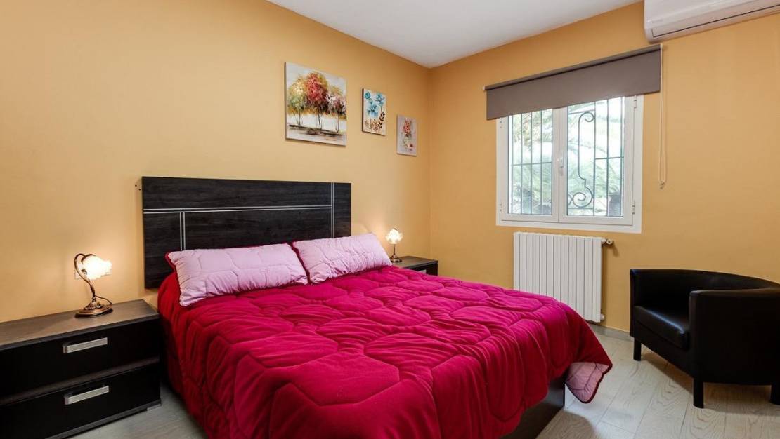 Sale - Villa - Torrevieja - La siesta