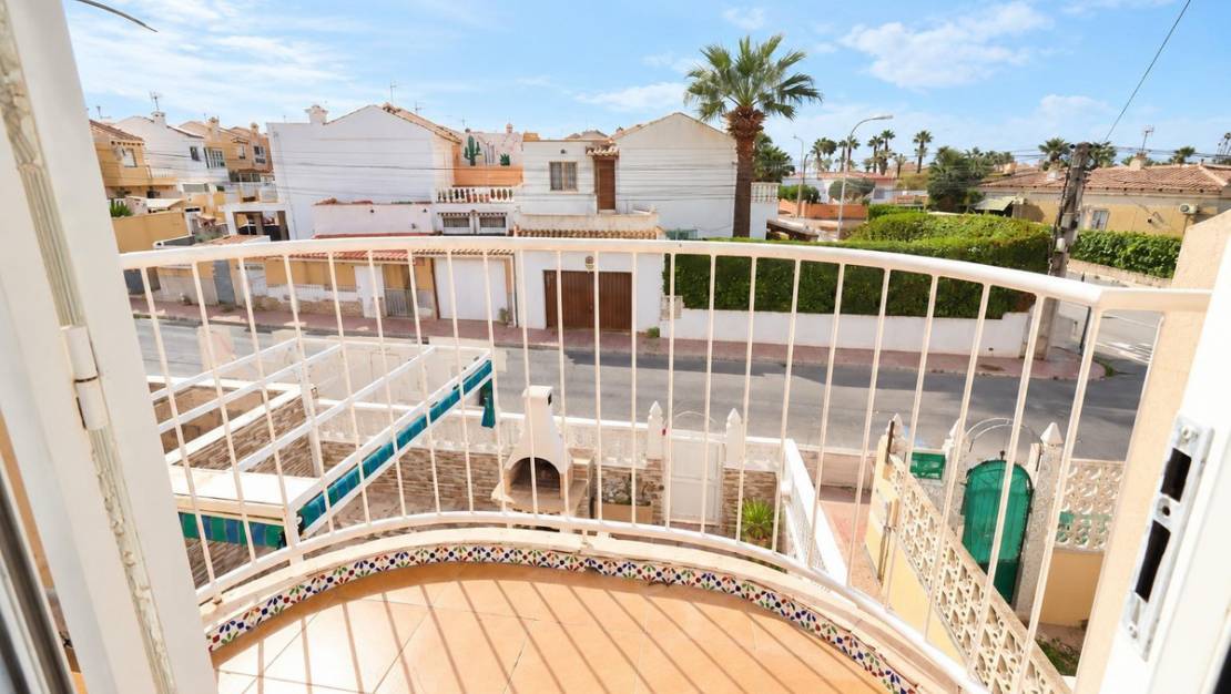 Sale - Villa - Torrevieja - La siesta