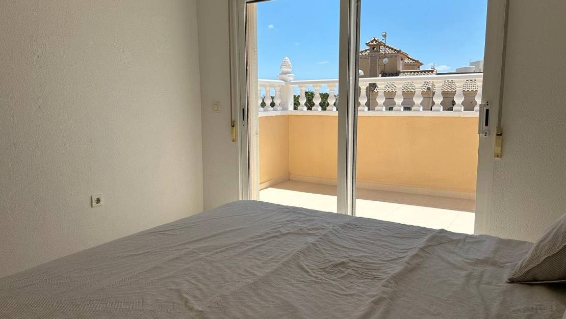 Sale - Villa - Torrevieja - La siesta