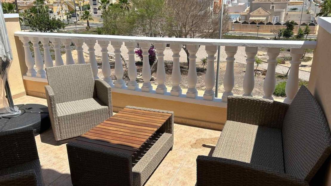 Sale - Villa - Torrevieja - La siesta