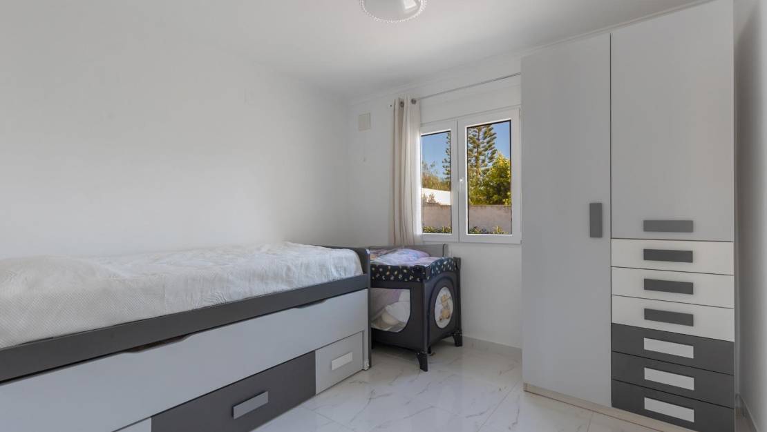 Sale - Villa - Torrevieja - La siesta