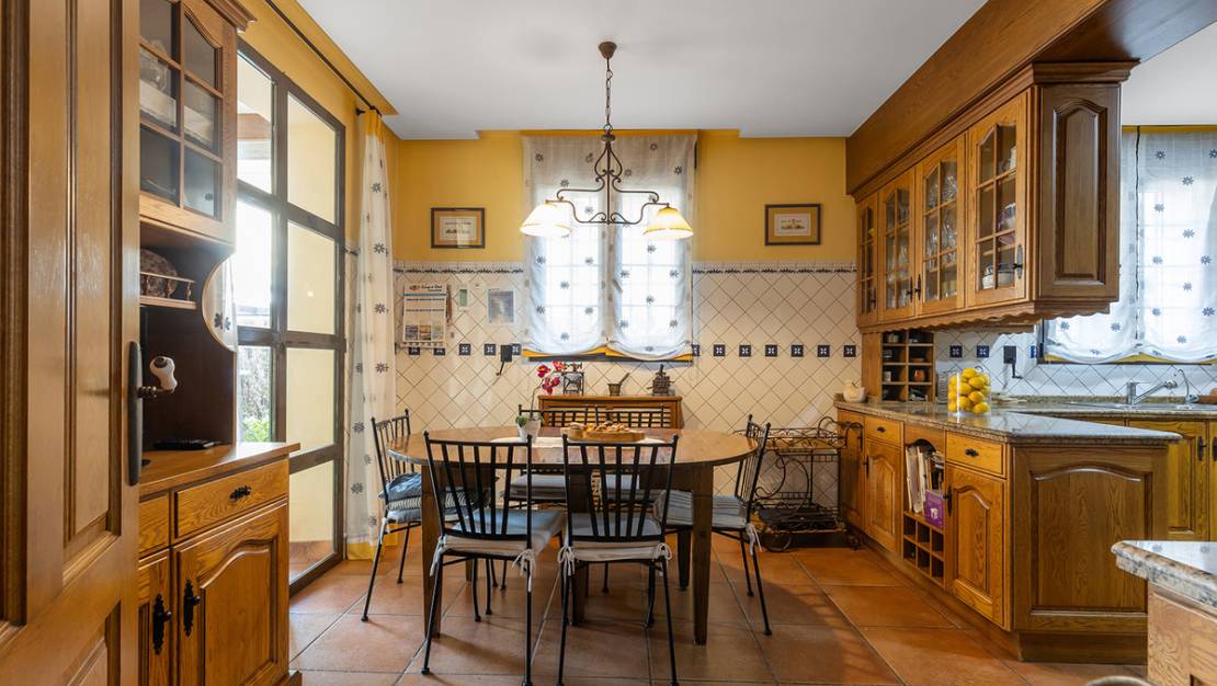 Sale - Villa - Torrevieja - La Veleta