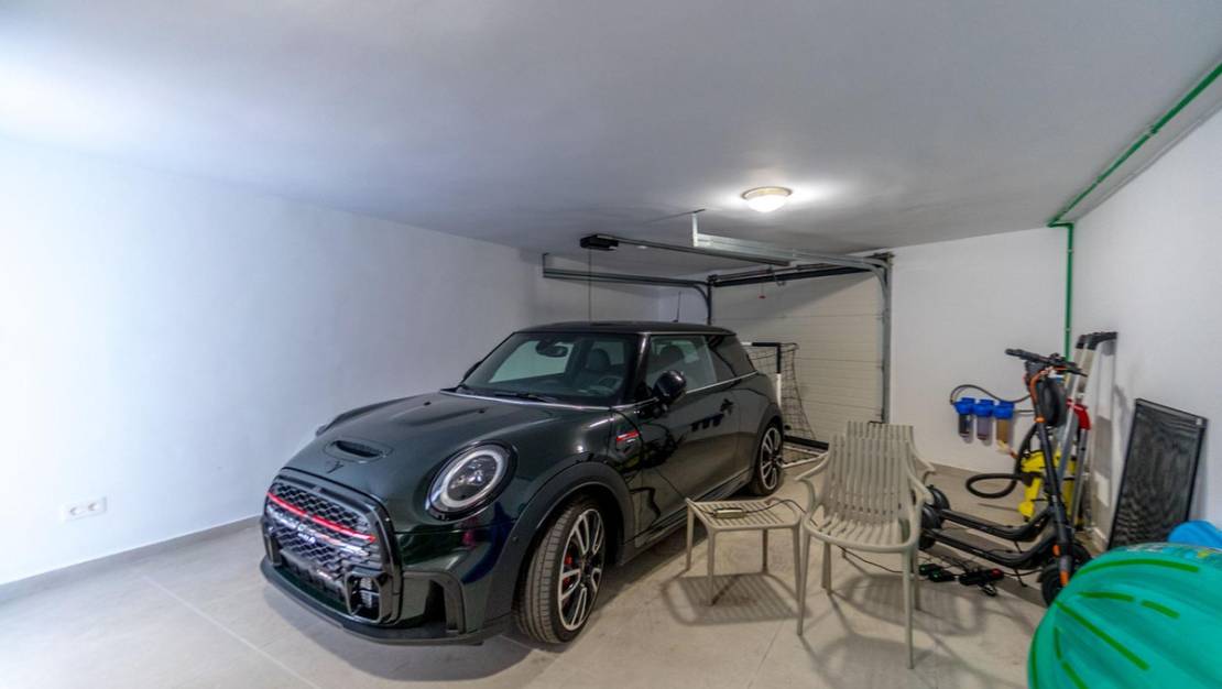 Sale - Villa - Torrevieja - La Veleta