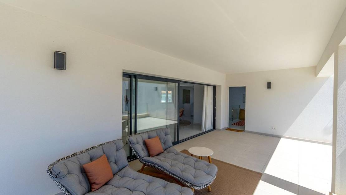 Sale - Villa - Torrevieja - La Veleta