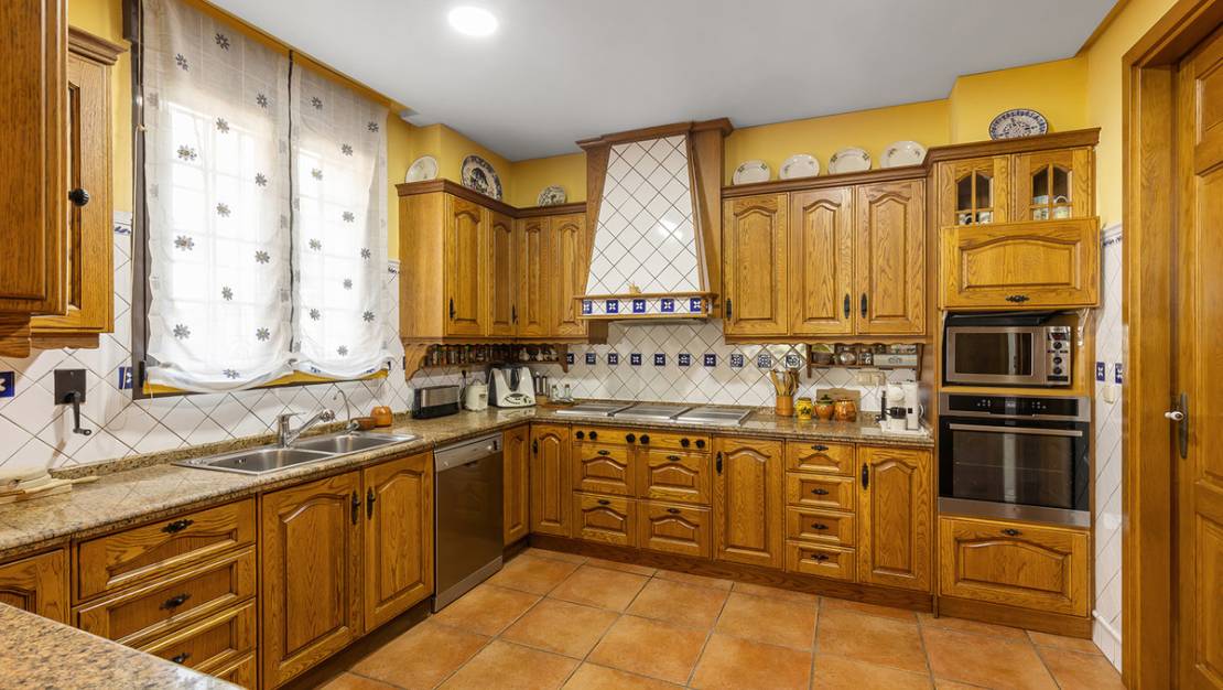 Sale - Villa - Torrevieja - La Veleta