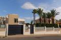 Sale - Villa - Torrevieja - La Veleta