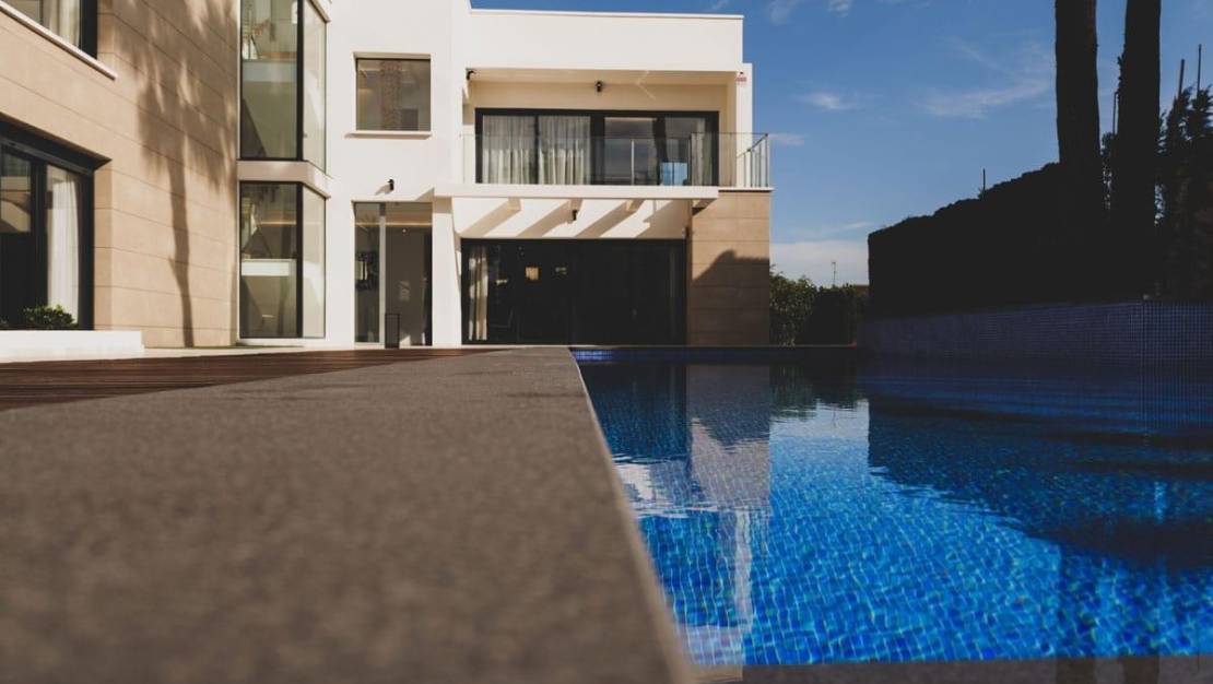 Sale - Villa - Torrevieja - La Veleta