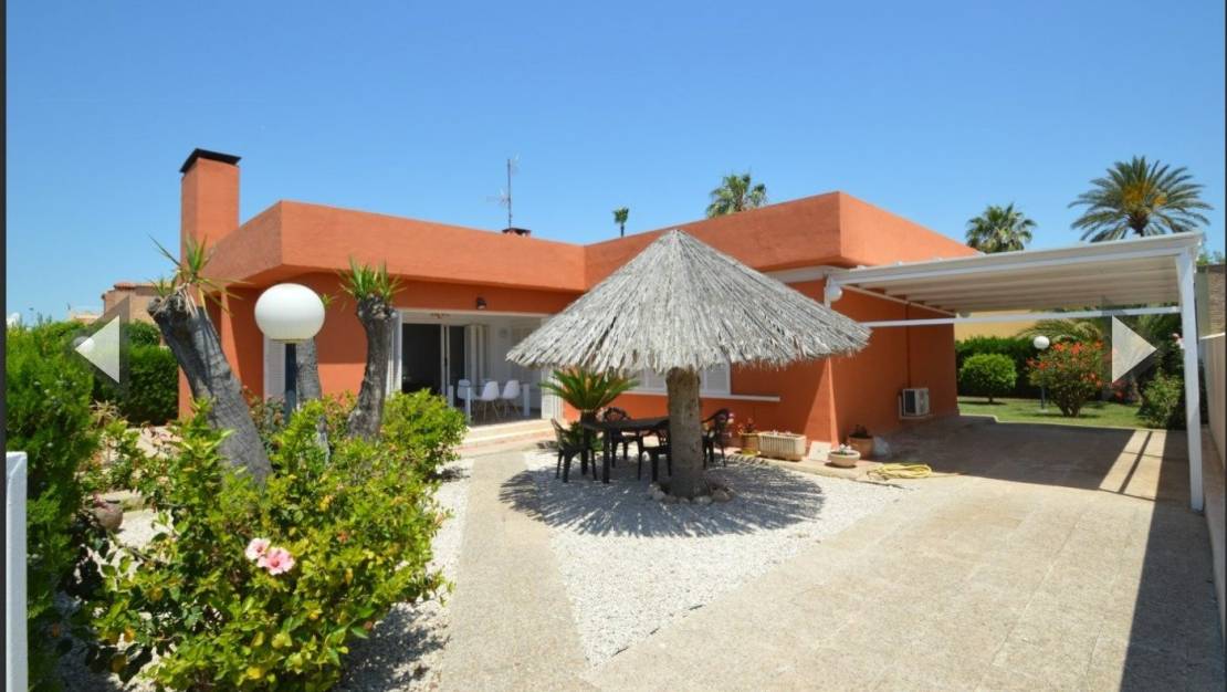 Sale - Villa - Torrevieja - La Veleta