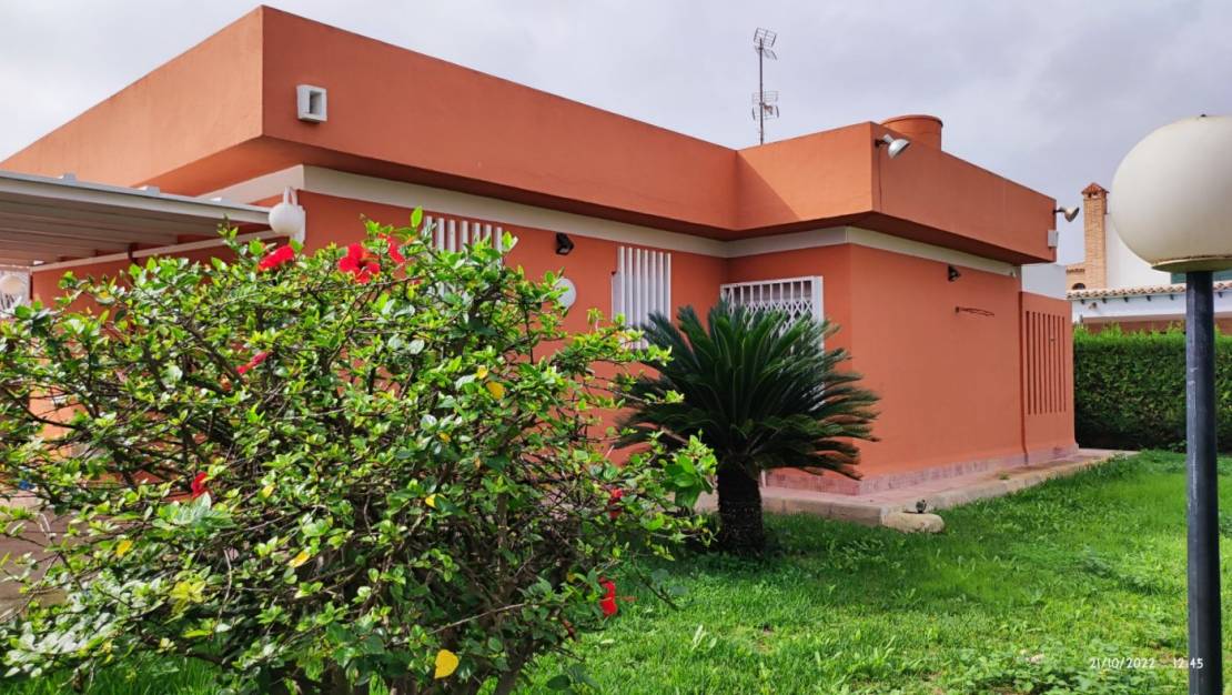 Sale - Villa - Torrevieja - La Veleta