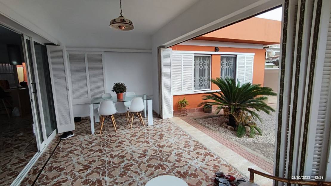 Sale - Villa - Torrevieja - La Veleta