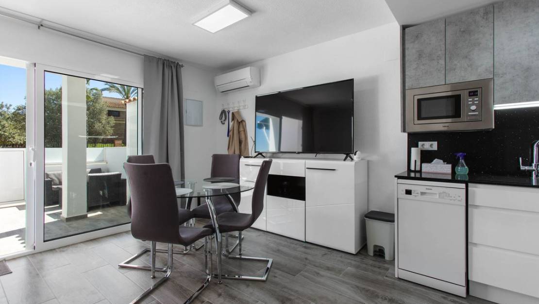 Sale - Villa - Torrevieja - Lago jardin