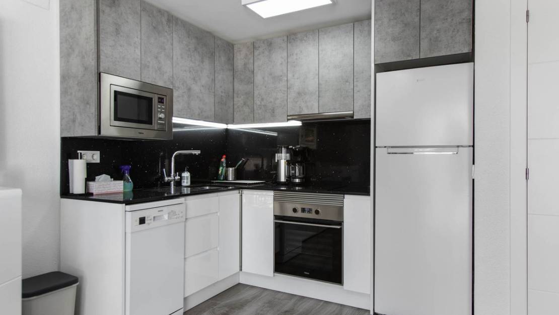 Sale - Villa - Torrevieja - Lago jardin