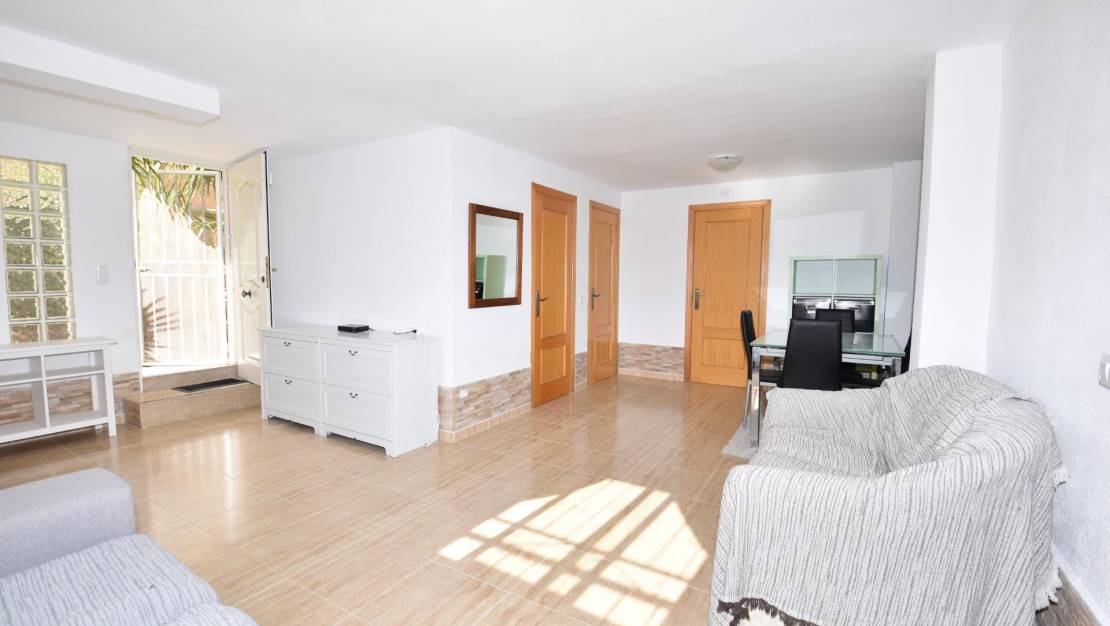 Sale - Villa - Torrevieja - Los altos