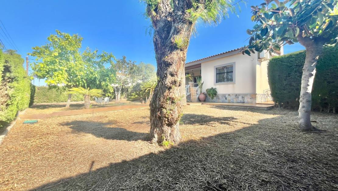 Sale - Villa - Torrevieja - Los Balcones - Los Altos del Edén