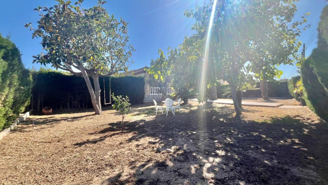 Sale - Villa - Torrevieja - Los Balcones - Los Altos del Edén