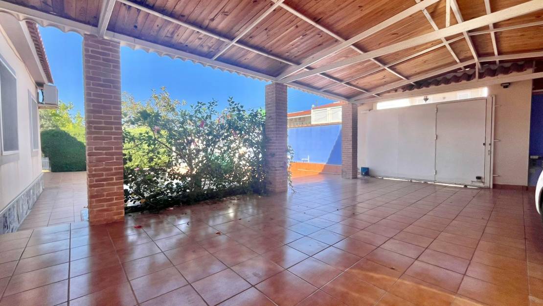 Sale - Villa - Torrevieja - Los Balcones - Los Altos del Edén