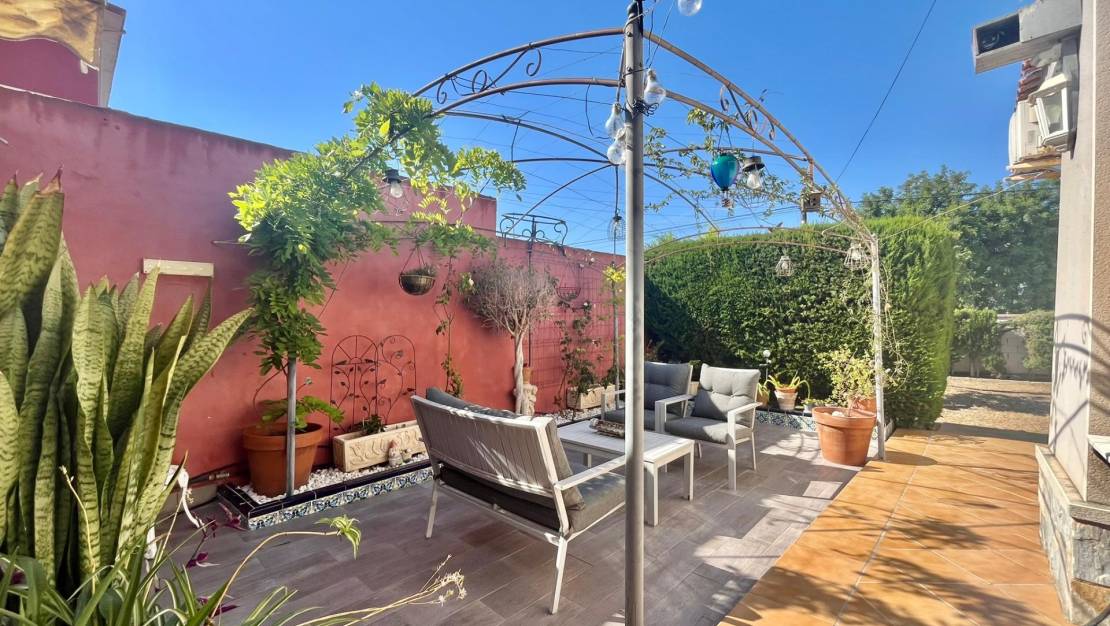 Sale - Villa - Torrevieja - Los Balcones - Los Altos del Edén