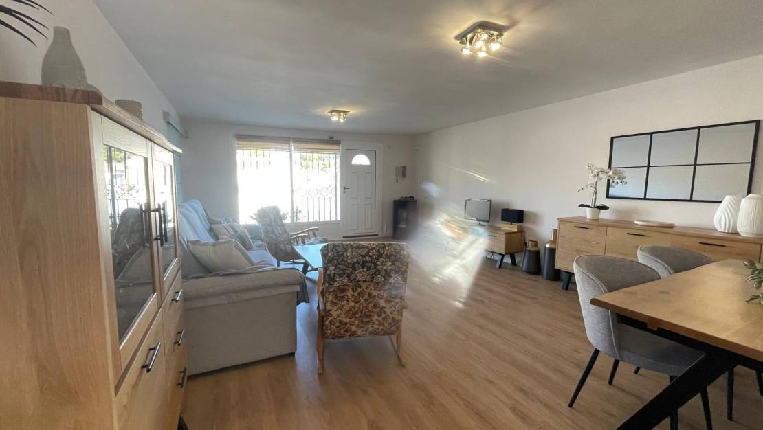 Sale - Villa - Torrevieja - Los Balcones - Los Altos del Edén