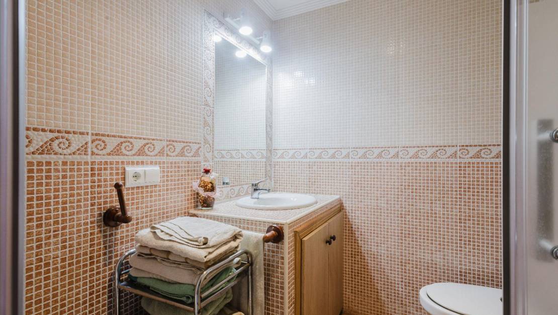 Sale - Villa - Torrevieja - Playa De La Mata