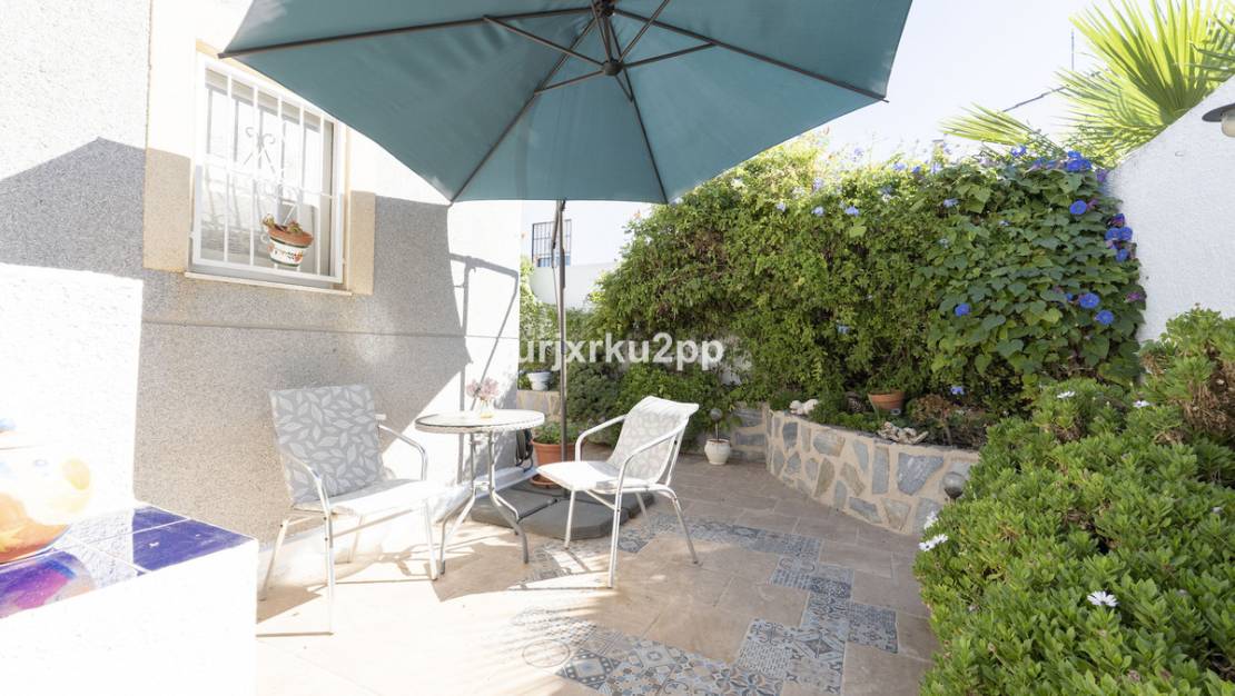 Sale - Villa - Torrevieja - San Luis