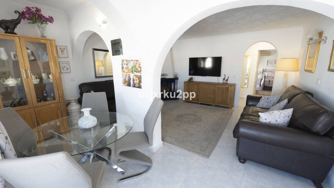 Sale - Villa - Torrevieja - San Luis
