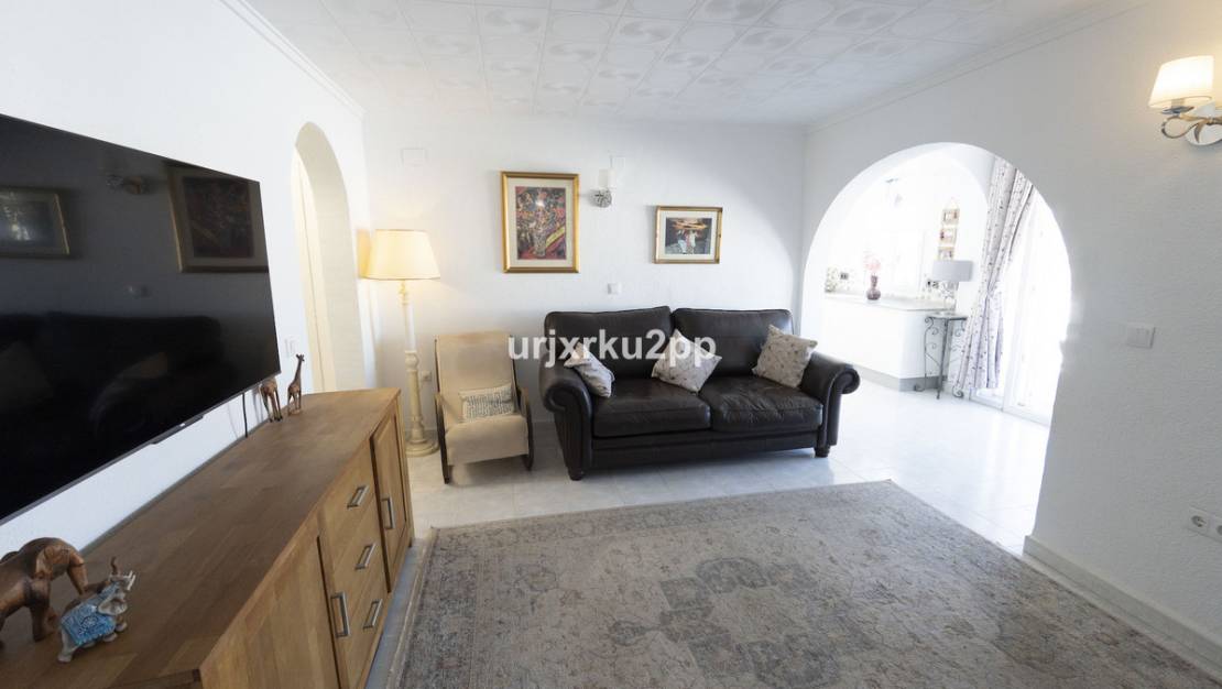 Sale - Villa - Torrevieja - San Luis