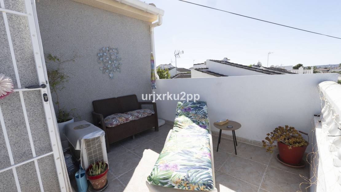 Sale - Villa - Torrevieja - San Luis
