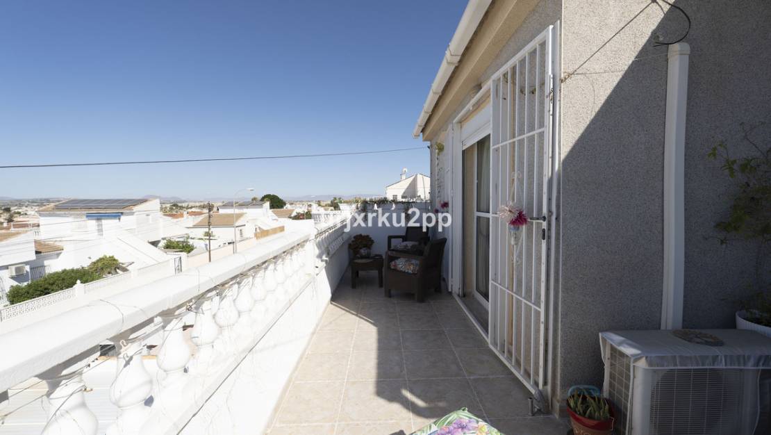 Sale - Villa - Torrevieja - San Luis
