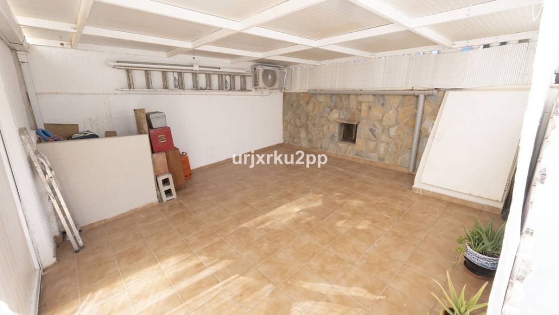 Sale - Villa - Torrevieja - San Luis