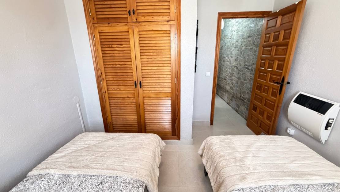 Sale - Villa - Torrevieja - San Luis