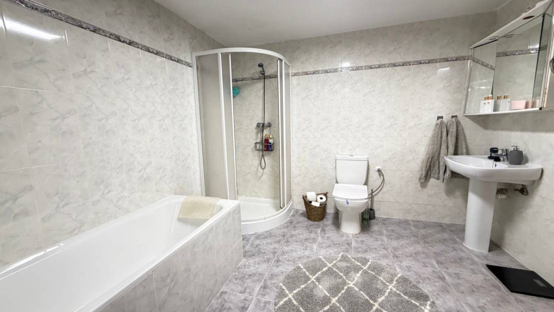 Sale - Villa - Torrevieja - San Luis